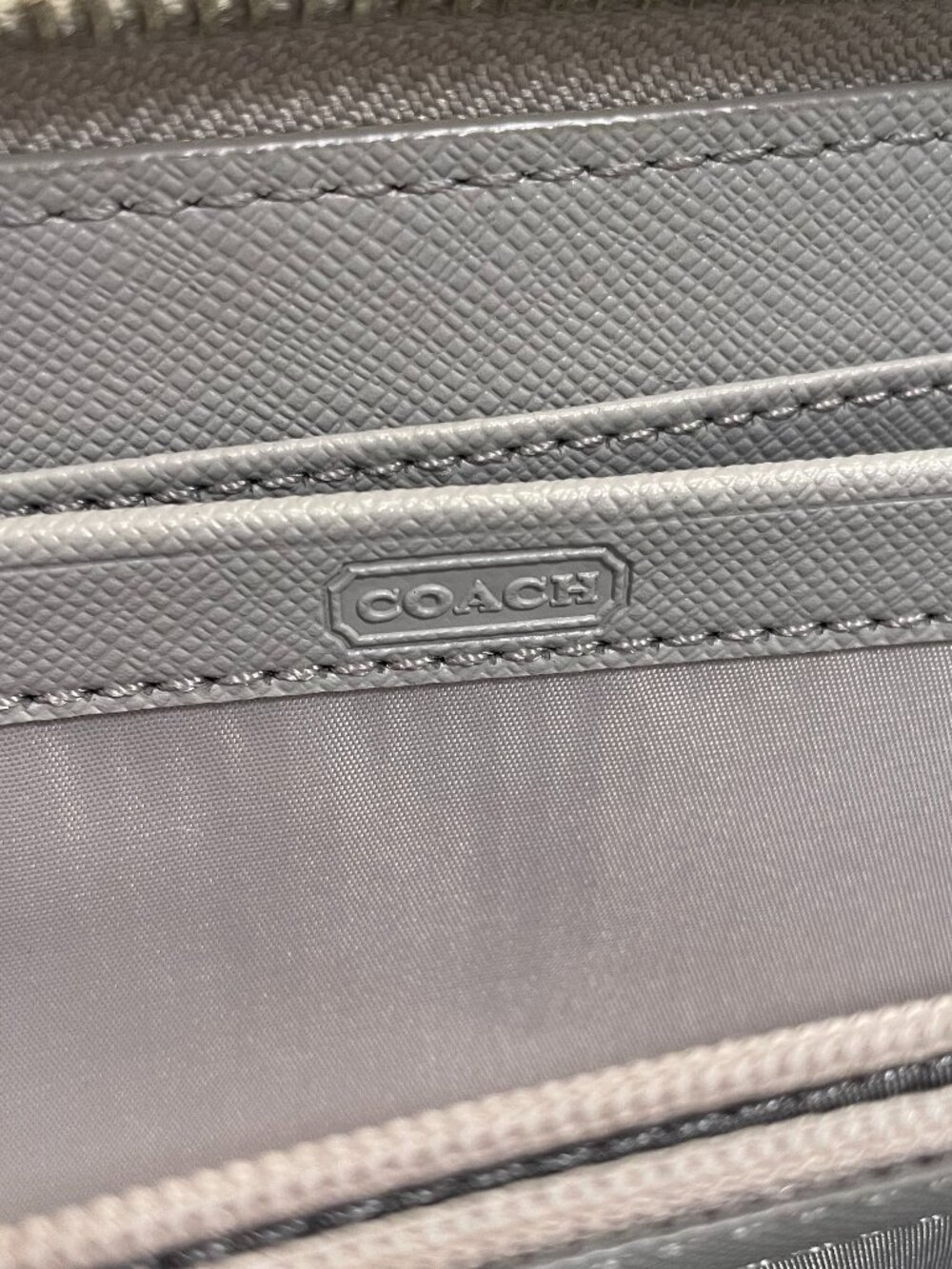 Coach Gray Snakeskin Leather Accordion Style Zip Around Wallet - Picture 11 of 16